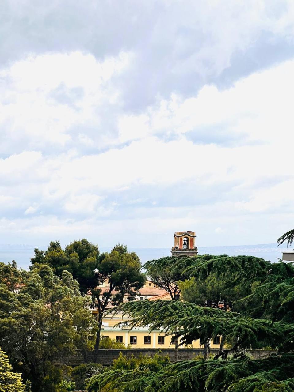 Azzurrissima Home-B&B Sorrento Centro ภายนอก รูปภาพ