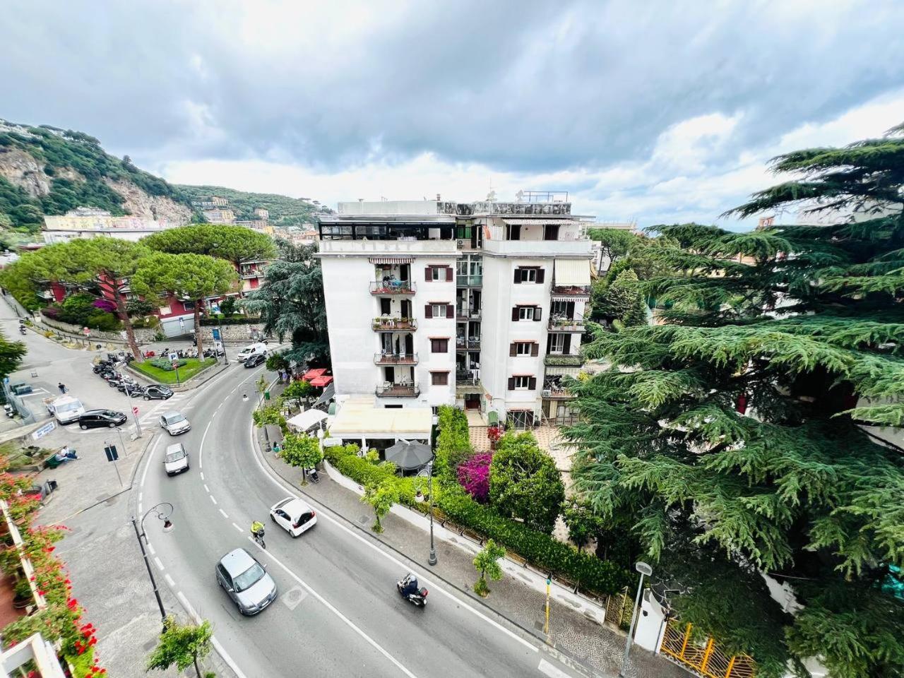 Azzurrissima Home-B&B Sorrento Centro ภายนอก รูปภาพ
